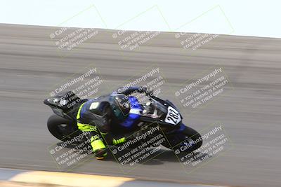 media/Apr-10-2022-SoCal Trackdays (Sun) [[f104b12566]]/Bowl (11am)/